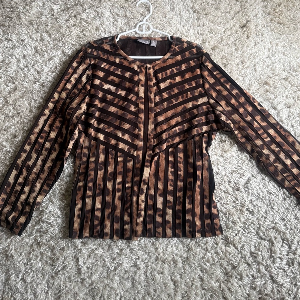 Travelers by Chicos size 2, like new
